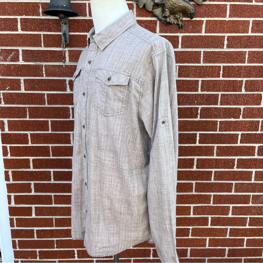 Prana Tan Button Down Two Pocket Adjustable Long Sleeve Chambray Men's XL - Picture 8 of 14